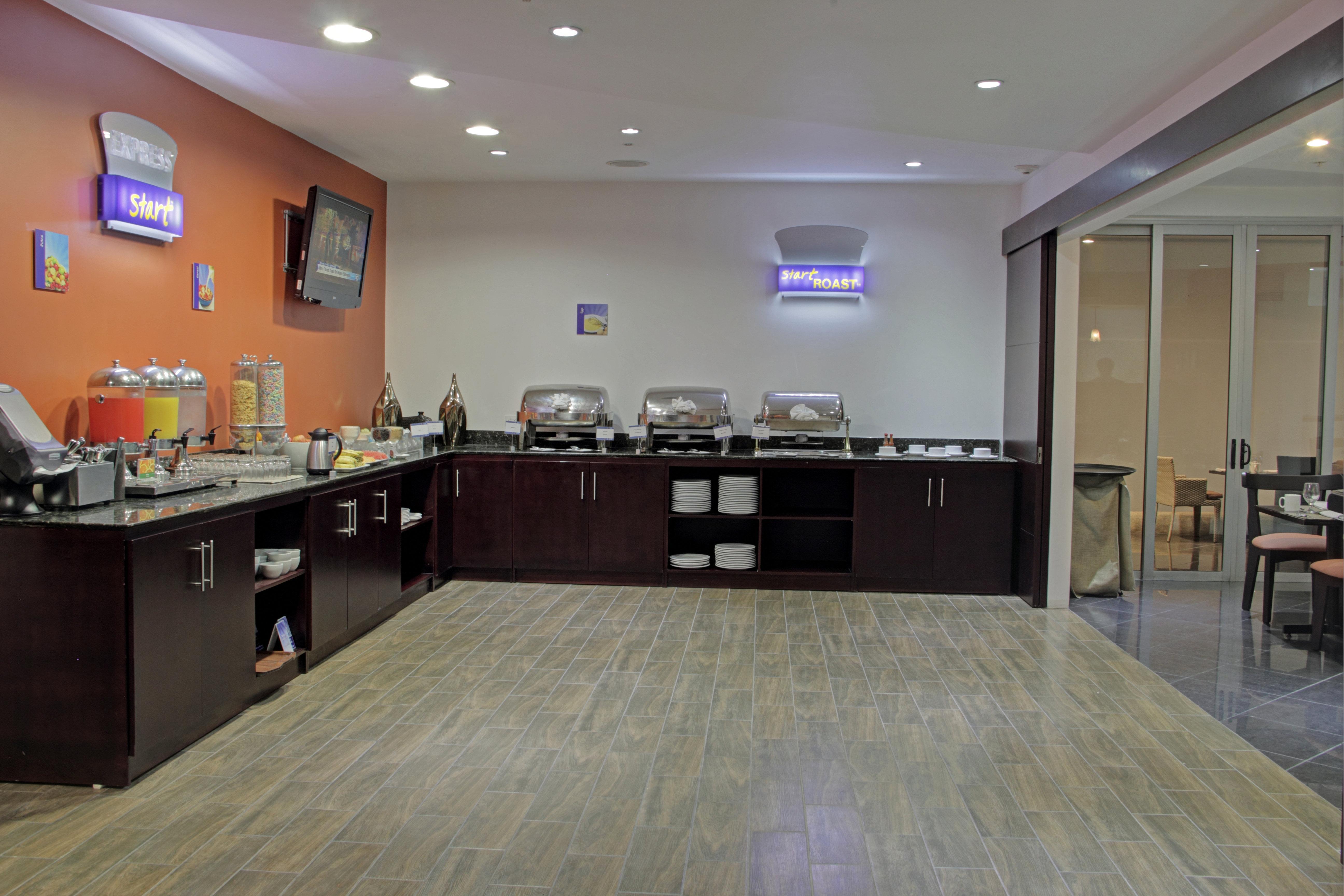 Holiday Inn Express San Jose Forum Costa Rica By Ihg Экстерьер фото